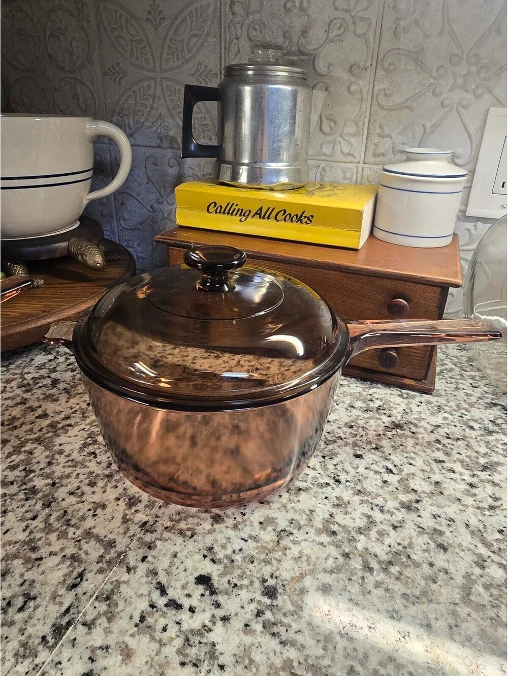 Vision ware glass 2.5 liter saucepan pot with lid USA